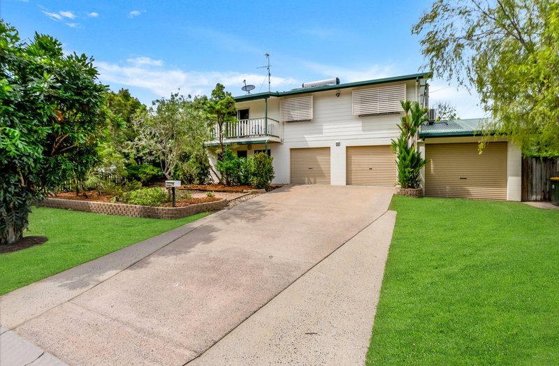 Photo - 15 Coolangatta Close, Kewarra Beach QLD 4879 - Image 2