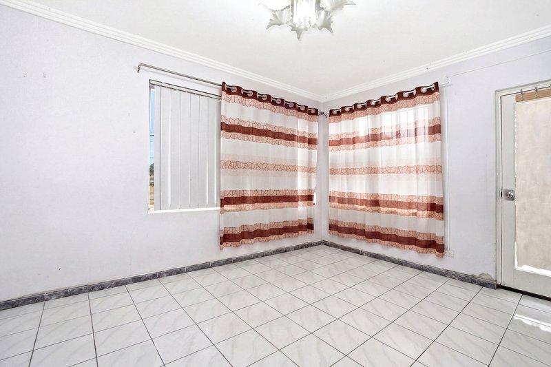 Photo - 1/5 Cornelia Street, Wiley Park NSW 2195 - Image 2
