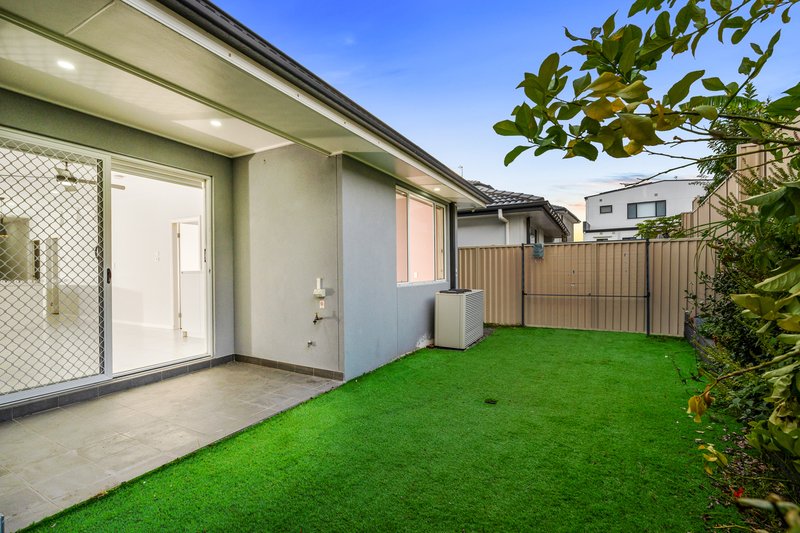 Photo - 15 Cornus Crescent, The Ponds NSW 2769 - Image 8