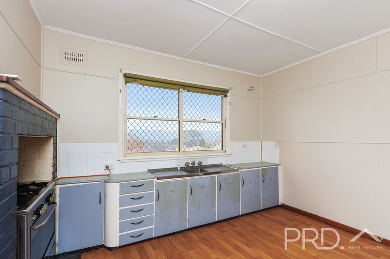 Photo - 15 Corralyn Avenue, Batlow NSW 2730 - Image 4