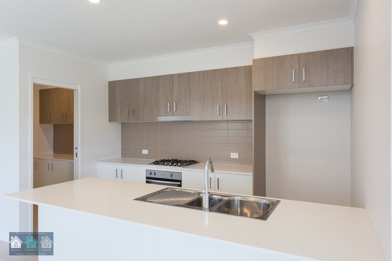 Photo - 15 Cotterell Crescent, Nudgee QLD 4014 - Image 5