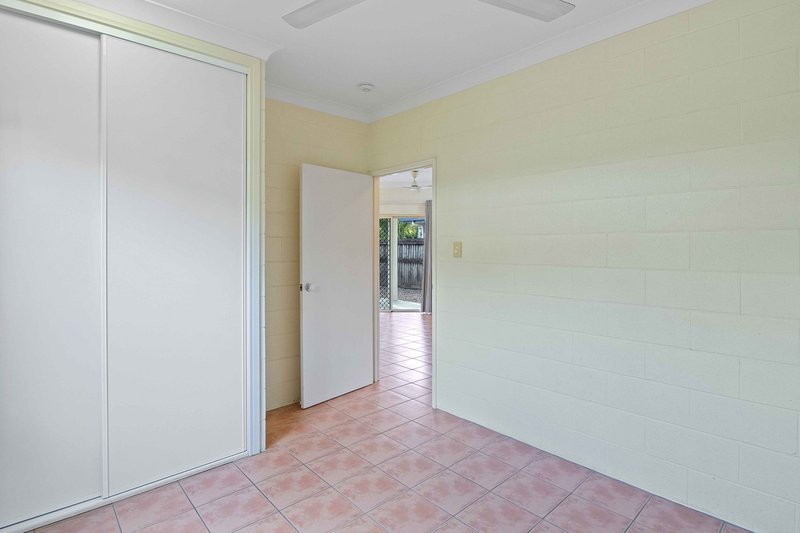 Photo - 1/5 Cottesloe Drive, Kewarra Beach QLD 4879 - Image 9