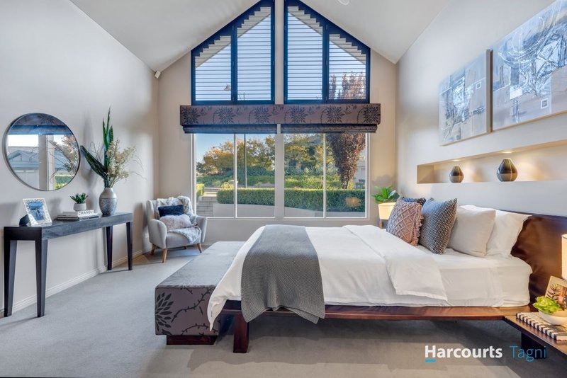 Photo - 15 Coulter Street, Flagstaff Hill SA 5159 - Image 6