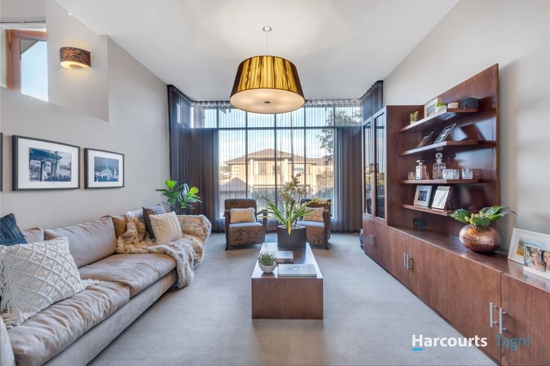 Photo - 15 Coulter Street, Flagstaff Hill SA 5159 - Image 11