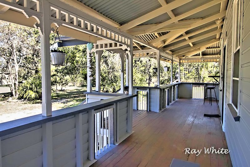 Photo - 15 Countess Russell Crescent, Agnes Water QLD 4677 - Image 4