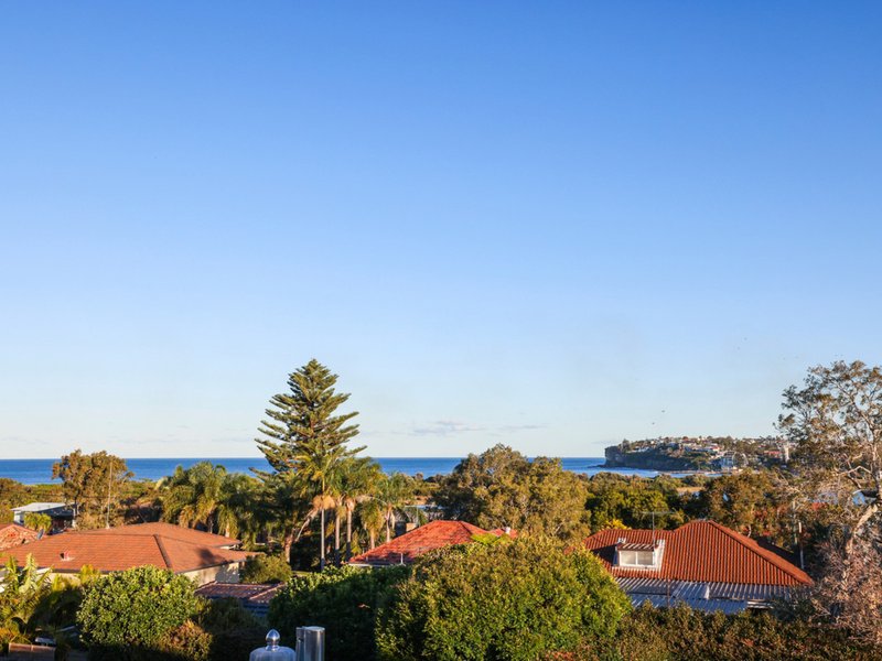 Photo - 15 Coutts Crescent, Collaroy NSW 2097 - Image 9