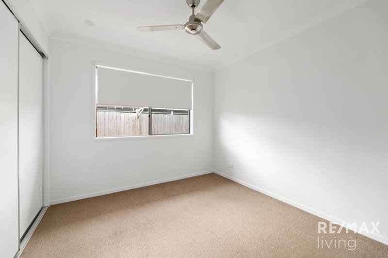 Photo - 15 Coutts Drive, Burpengary QLD 4505 - Image 10