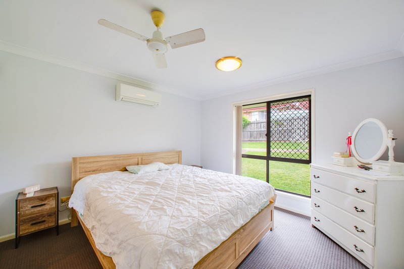 Photo - 15 Cowley Drive, Flinders View QLD 4305 - Image 12