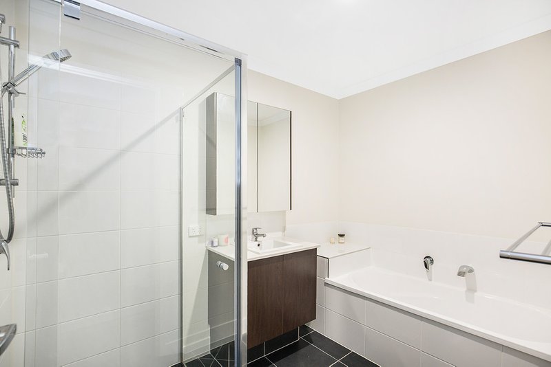 Photo - 15 Cowrie Crescent, Burpengary East QLD 4505 - Image 6