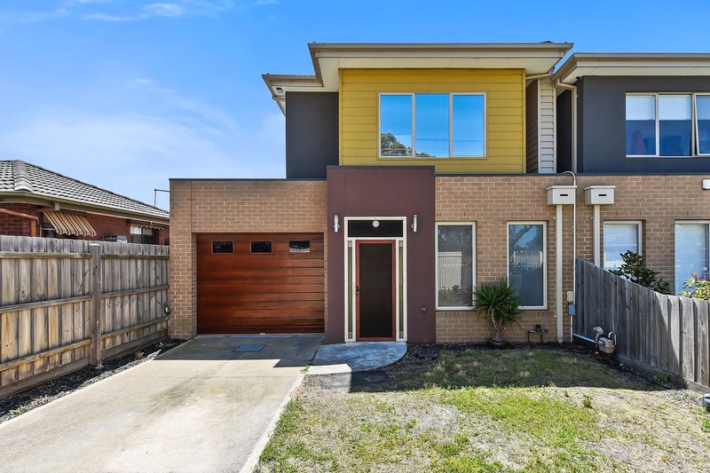 Photo - 1/5 Crescent Street, Noble Park VIC 3174 - Image 2