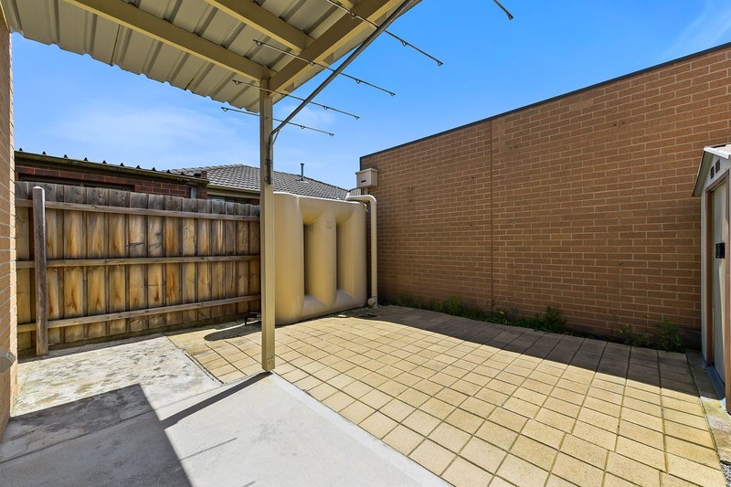 Photo - 1/5 Crescent Street, Noble Park VIC 3174 - Image 13