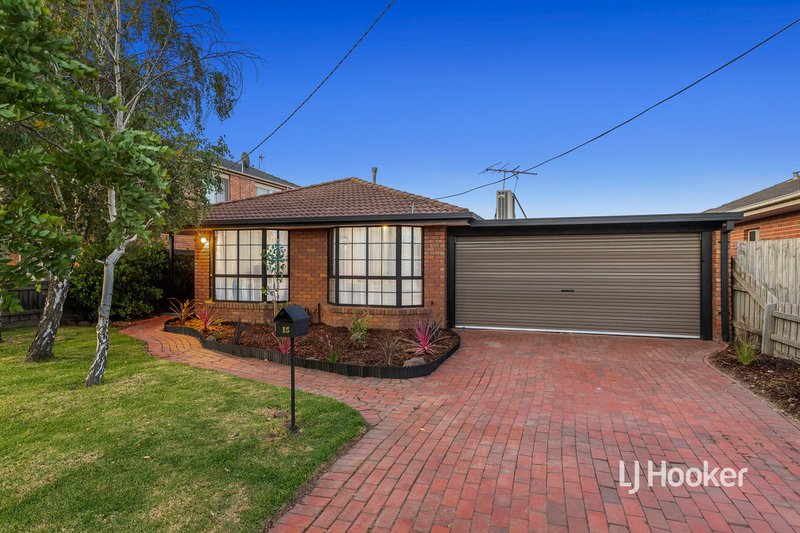 15 Creswell Court, Altona Meadows VIC 3028