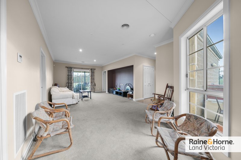 Photo - 15 Crinnion Road, Diggers Rest VIC 3427 - Image 10