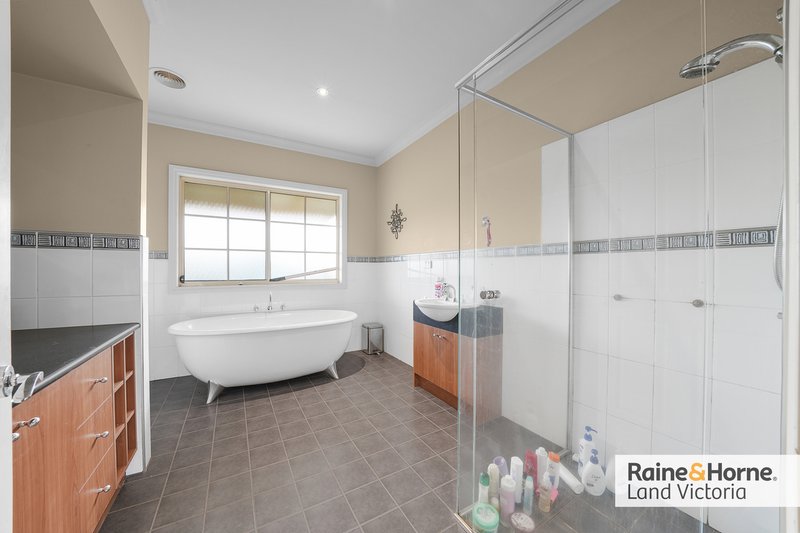 Photo - 15 Crinnion Road, Diggers Rest VIC 3427 - Image 14