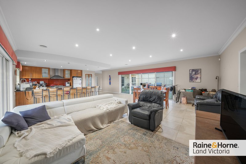 Photo - 15 Crinnion Road, Diggers Rest VIC 3427 - Image 21