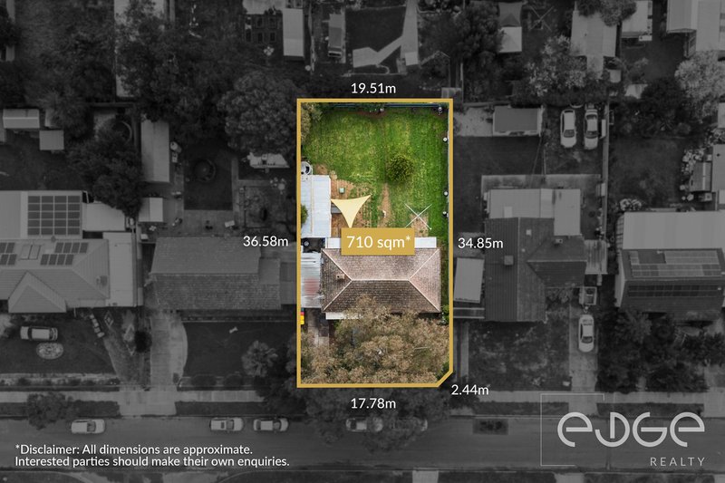Photo - 15 Crisp Road, Elizabeth Downs SA 5113 - Image 2