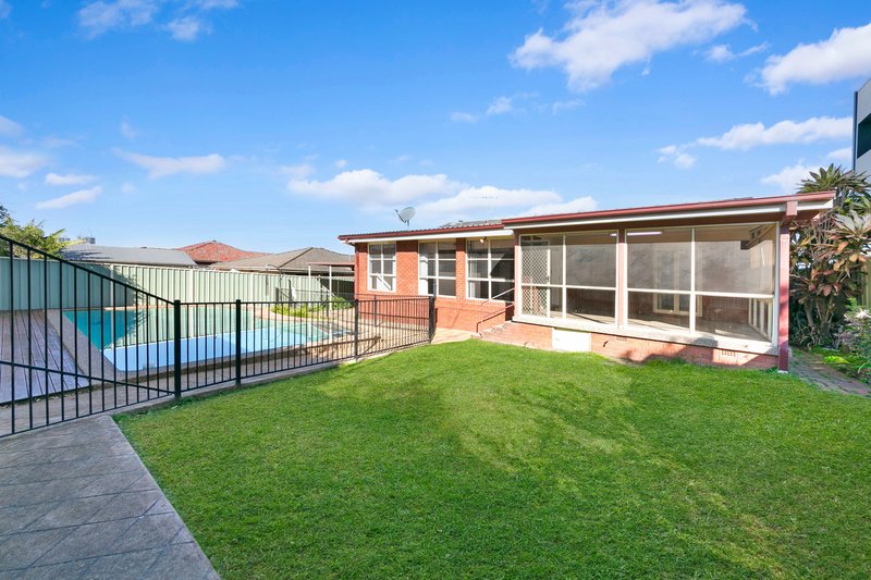 Photo - 15 Croft Avenue, Merrylands NSW 2160 - Image 6