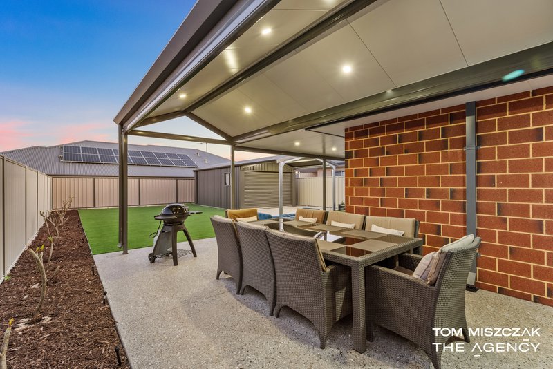 Photo - 15 Crosby Chase, Beckenham WA 6107 - Image 6