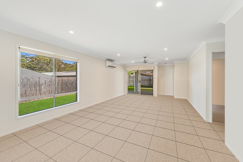 Photo - 15 Cruiser Street, Burpengary QLD 4505 - Image 6