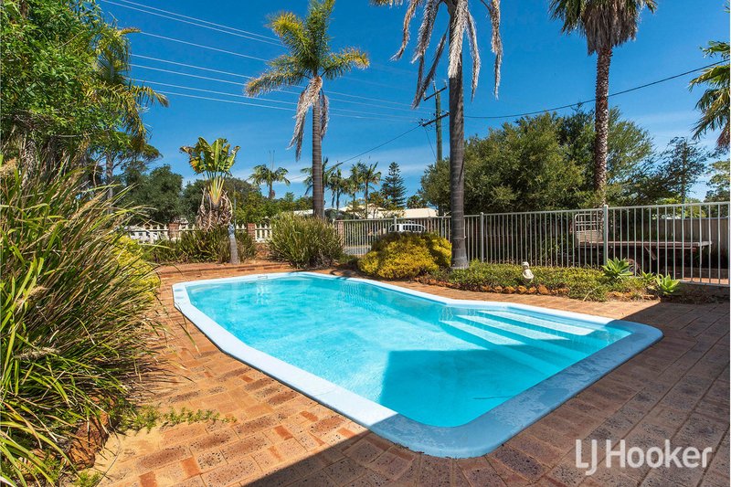 Photo - 15 Culeenup Road, North Yunderup WA 6208 - Image