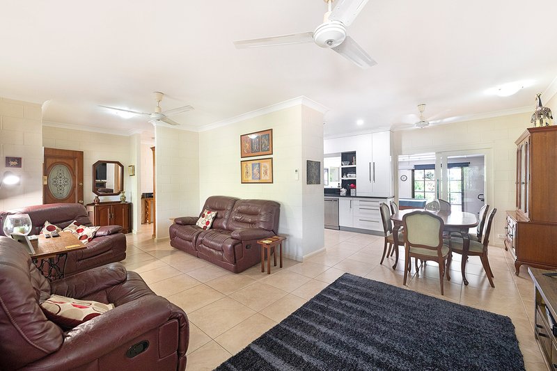 Photo - 15 Cullen Street, Leanyer NT 0812 - Image 9