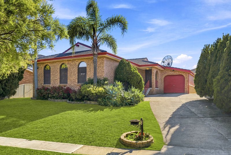 Photo - 15 Cullum Street, Bossley Park NSW 2176 - Image 1