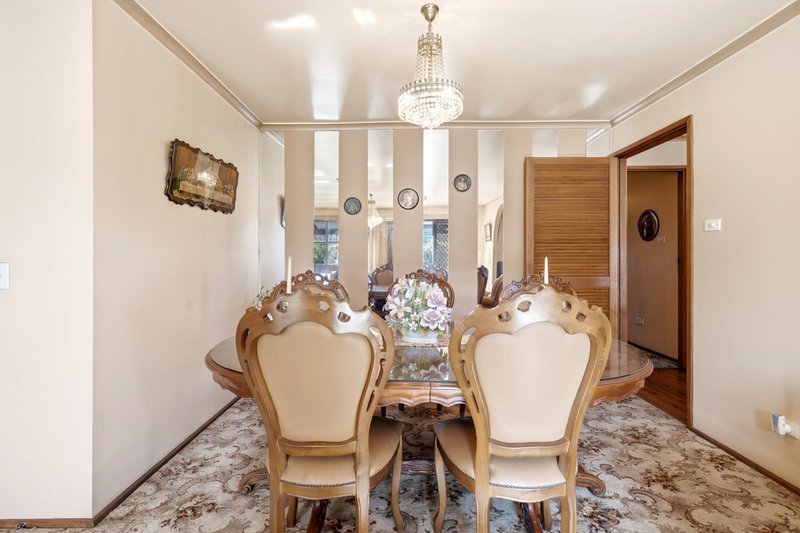 Photo - 15 Cullum Street, Bossley Park NSW 2176 - Image 6