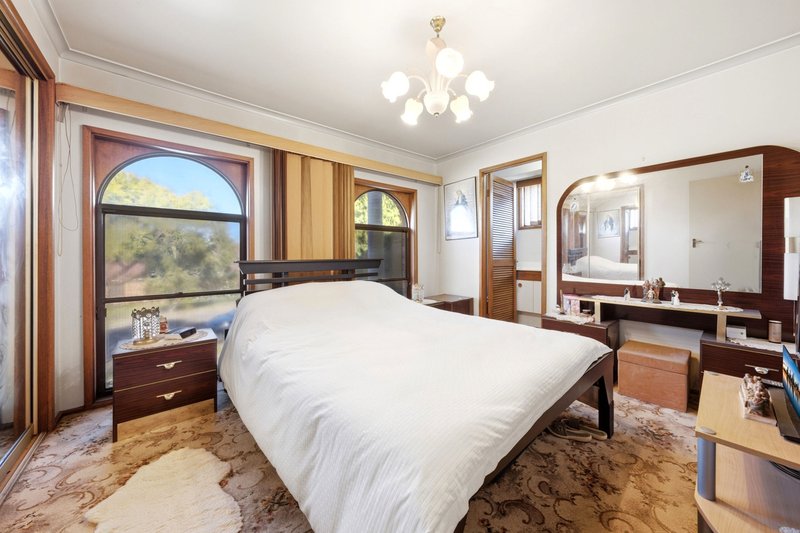 Photo - 15 Cullum Street, Bossley Park NSW 2176 - Image 10