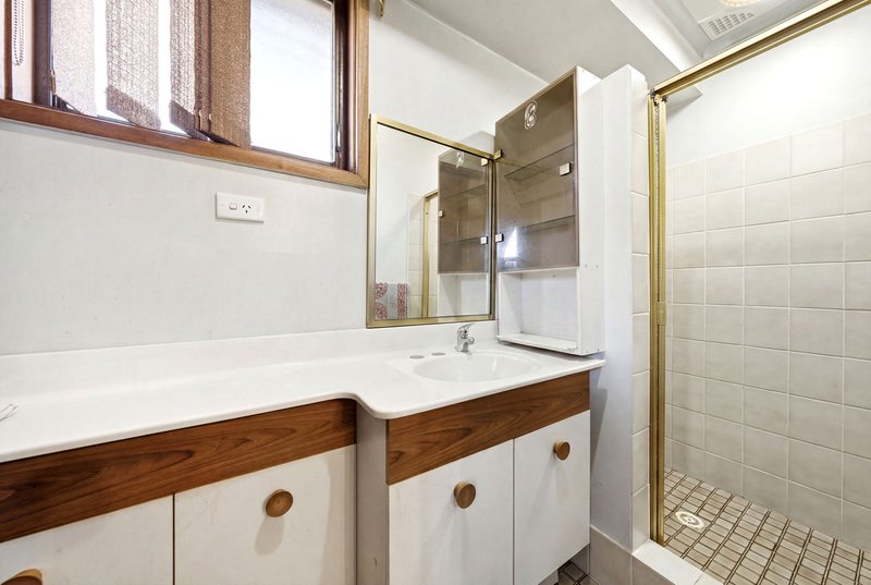 Photo - 15 Cullum Street, Bossley Park NSW 2176 - Image 14