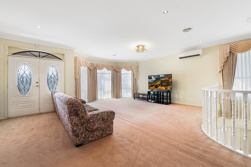 Photo - 15 Culshaw Avenue, Clayton South VIC 3169 - Image 3