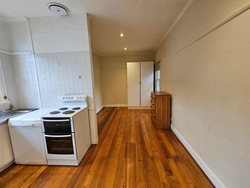 Photo - 15 Curran Street, Oakleigh East VIC 3166 - Image 5