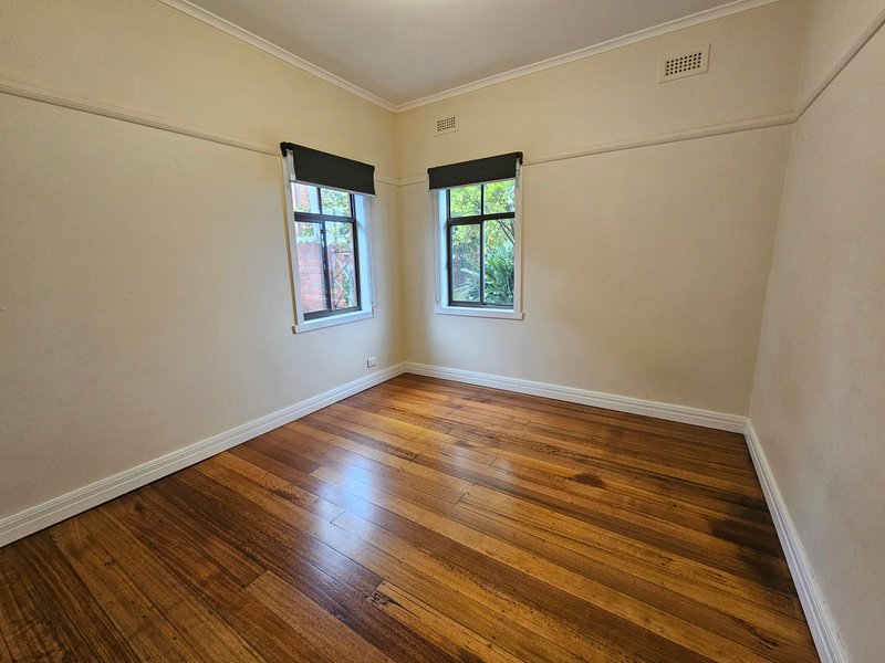 Photo - 15 Curran Street, Oakleigh East VIC 3166 - Image 9