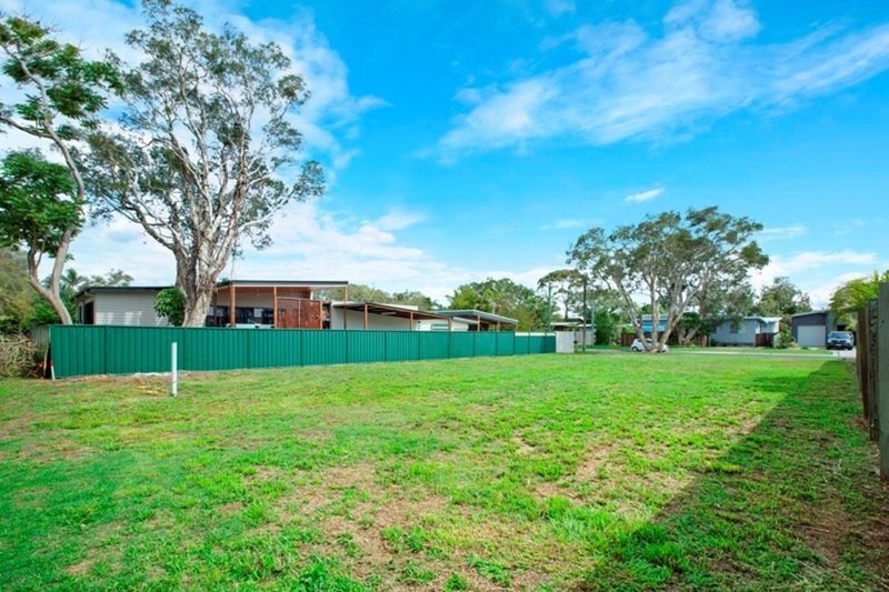 Photo - 15 Currawong Street, Mudjimba QLD 4564 - Image 3