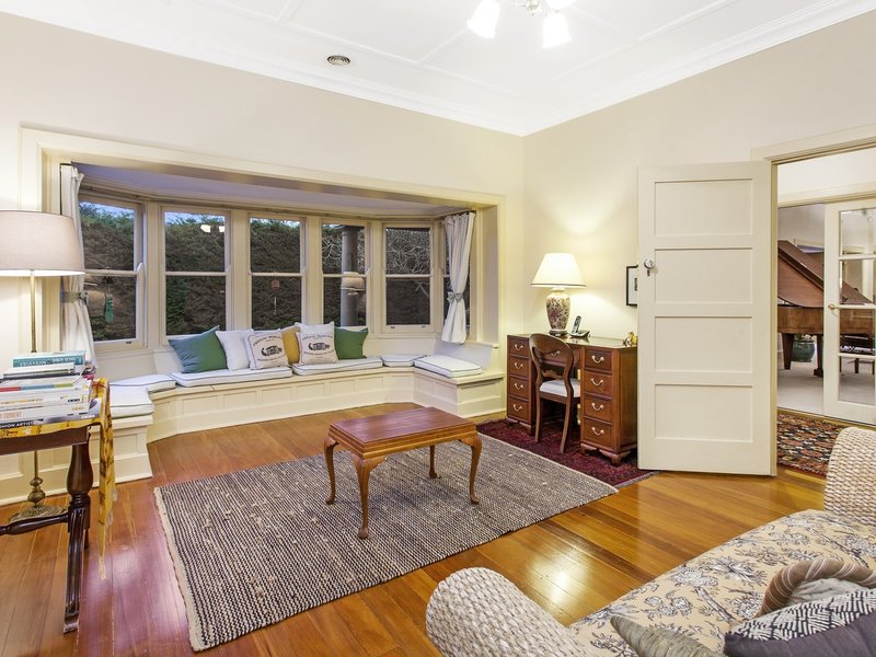 Photo - 15 Dampier Crescent, Forrest ACT 2603 - Image 3