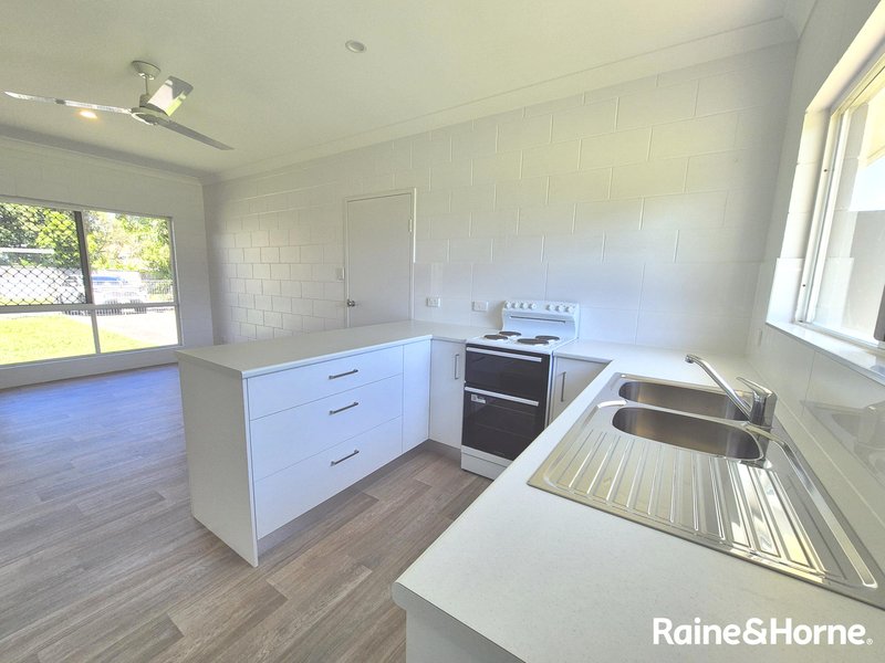 Photo - 15 Dan Hart Lane, Mossman QLD 4873 - Image 5