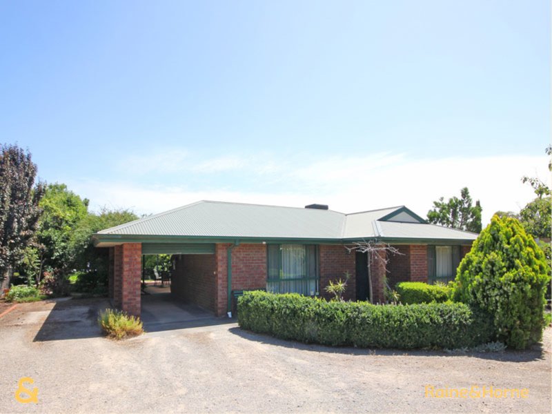 Photo - 15 Darley Circuit, Noarlunga Downs SA 5168 - Image 2