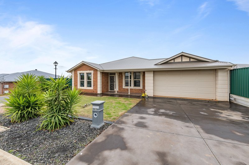 Photo - 15 Darryl Street, Blakeview SA 5114 - Image 2