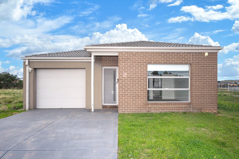 Photo - 15 Darryn Court, Sunbury VIC 3429 - Image 1