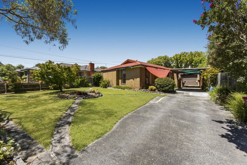 15 Darwin Road, Boronia VIC 3155