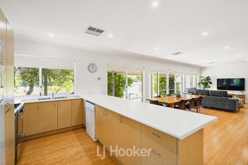 Photo - 15 Davies Way, Broadwater WA 6280 - Image 9