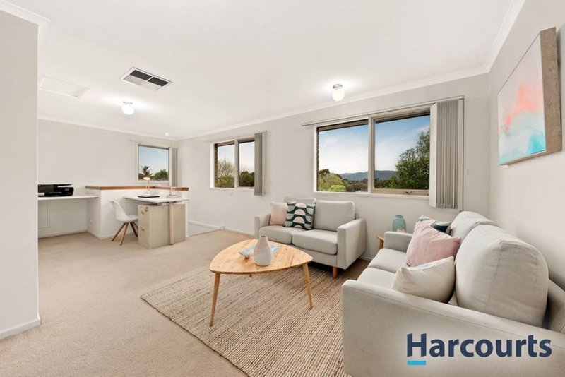 Photo - 15 Davington Court, Wantirna VIC 3152 - Image 5