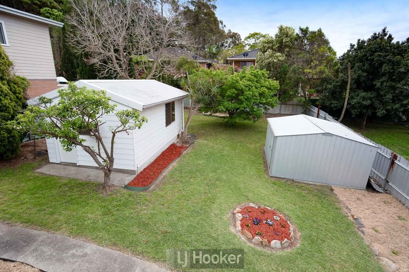 Photo - 15 Daydawn Avenue, Warners Bay NSW 2282 - Image 15