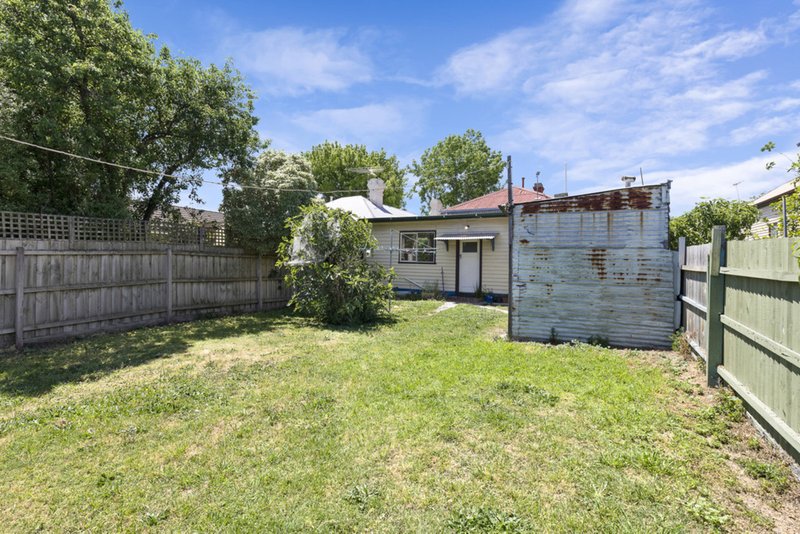 Photo - 15 Deakin Street, Malvern East VIC 3145 - Image 5