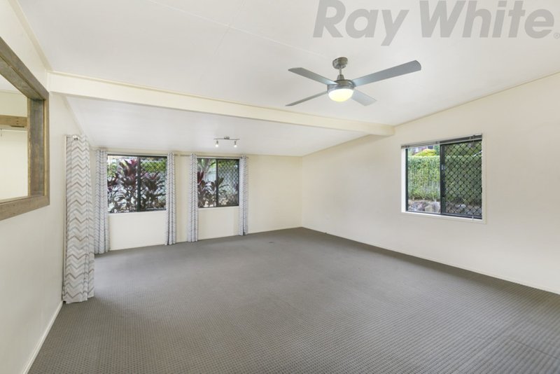 Photo - 15 Dean Road, Alexandra Hills QLD 4161 - Image 3