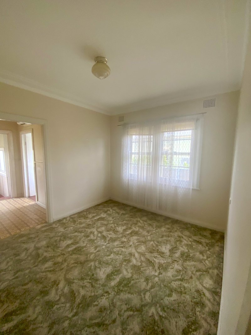 Photo - 15 Dean Street, Tamworth NSW 2340 - Image 7