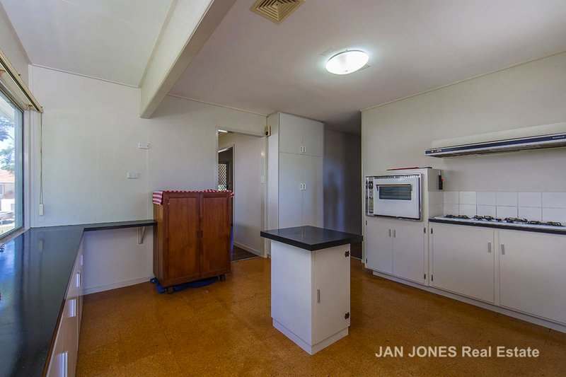 Photo - 15 Deborah St , Clontarf QLD 4019 - Image 8