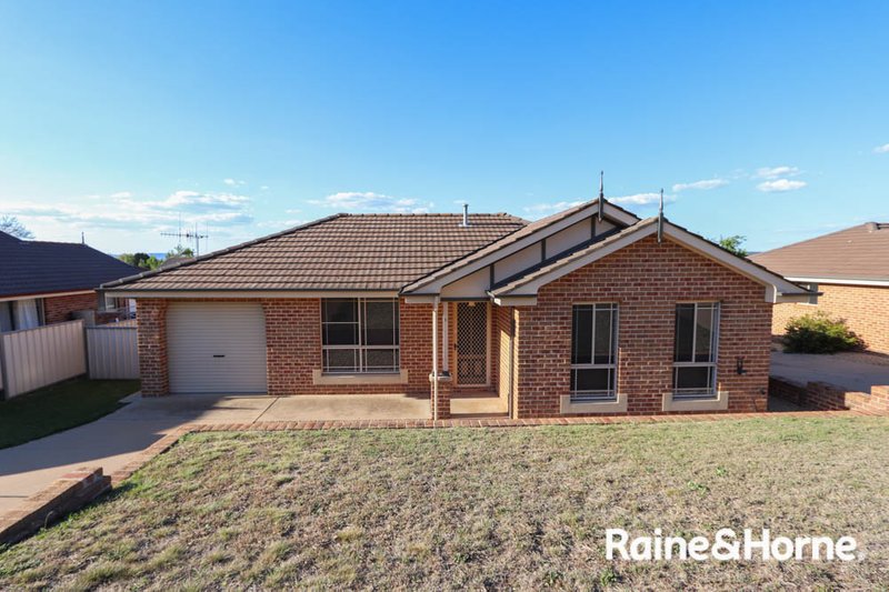 1/5 Dees Close, Gormans Hill NSW 2795