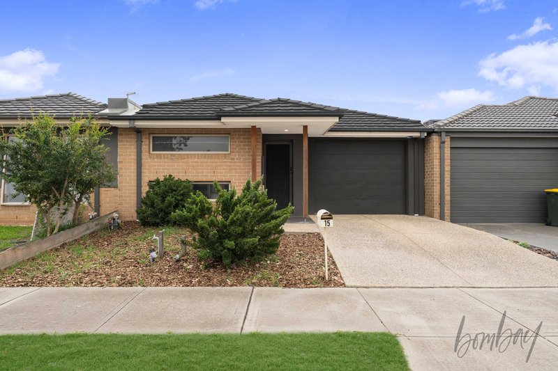 Photo - 15 Degraves Street, Mickleham VIC 3064 - Image 1