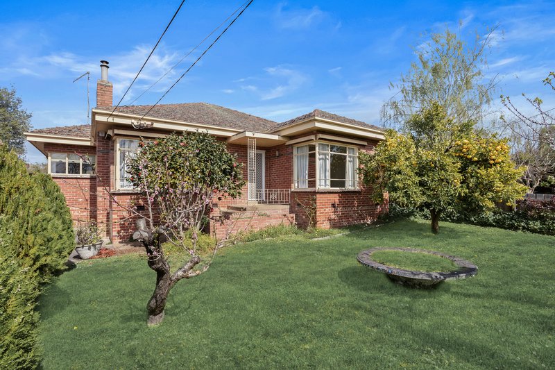 15 Deschamps Street, Lilydale VIC 3140