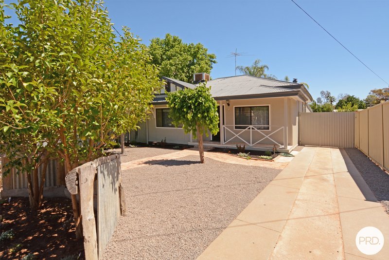 Photo - 15 Desroy Avenue, Mildura VIC 3500 - Image 2